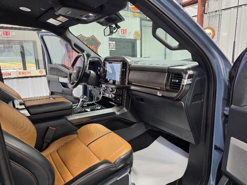 Ford F-150 4WD SuperCrew 145" Platinum 2023