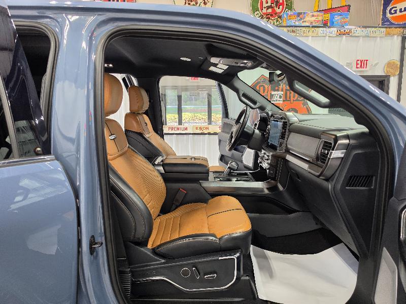 Ford F-150 4WD SuperCrew 145" Platinum 2023