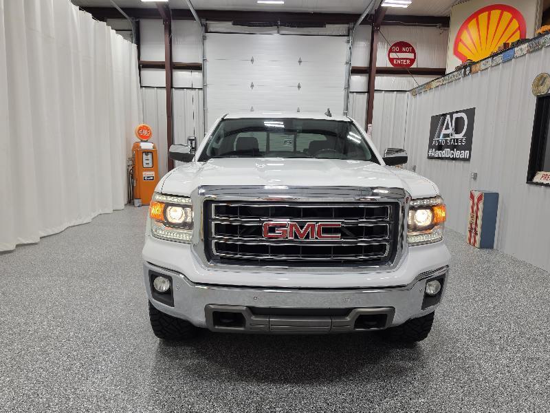GMC Sierra 1500 4WD Crew Cab 143.5" SLT 2015