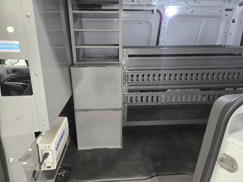 Ford Transit Connect photo 9