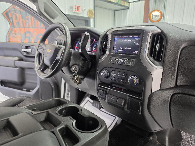 Chevrolet Silverado 2500HD 4WD Reg Cab 142" Work Truck 2020