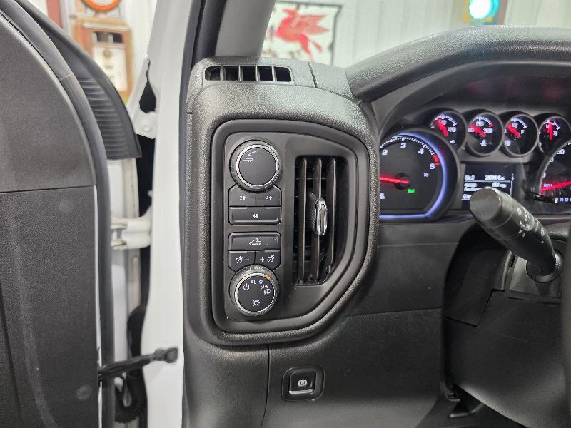 Chevrolet Silverado 2500HD 4WD Reg Cab 142" Work Truck 2020