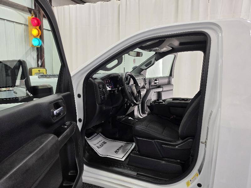 Chevrolet Silverado 2500HD 4WD Reg Cab 142" Work Truck 2020