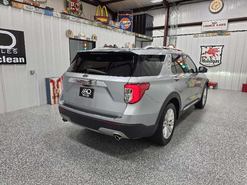 Ford Explorer Limited RWD 2022