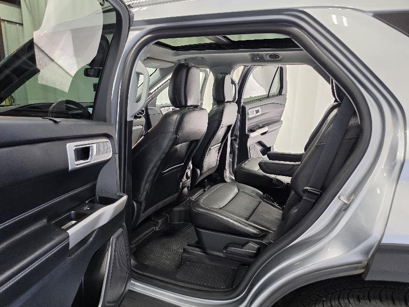 Ford Explorer Limited RWD 2022