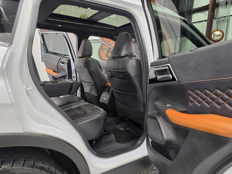 Mitsubishi Outlander SEL Launch Edition S-AWC 2022