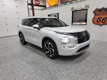 2022 Mitsubishi Outlander SEL Launch Edition S-AWC