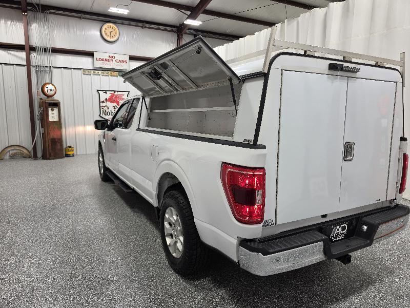 Ford F-150 2WD SuperCab 163" XLT w/HD Payload Pkg 2021