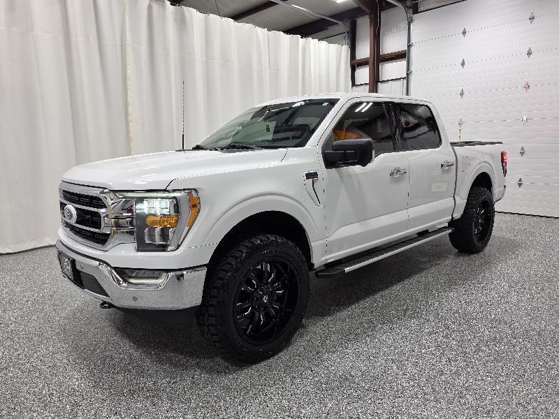 Ford F-150 4WD SuperCrew 139" XLT 2022
