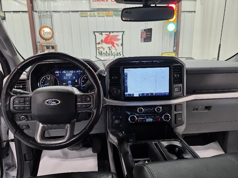 Ford F-150 4WD SuperCrew 139" XLT 2022