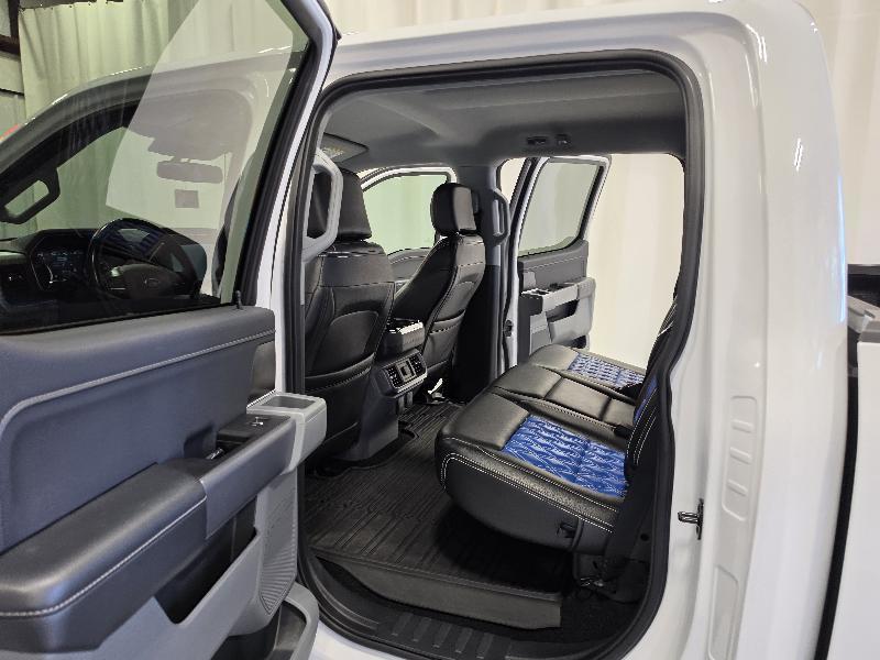 Ford F-150 4WD SuperCrew 139" XLT 2022