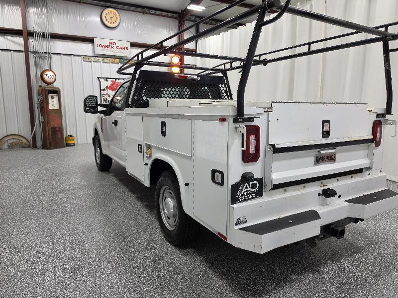 Ford Super Duty F-350 SRW XL 2WD Reg Cab 145" WB 60" CA 2019