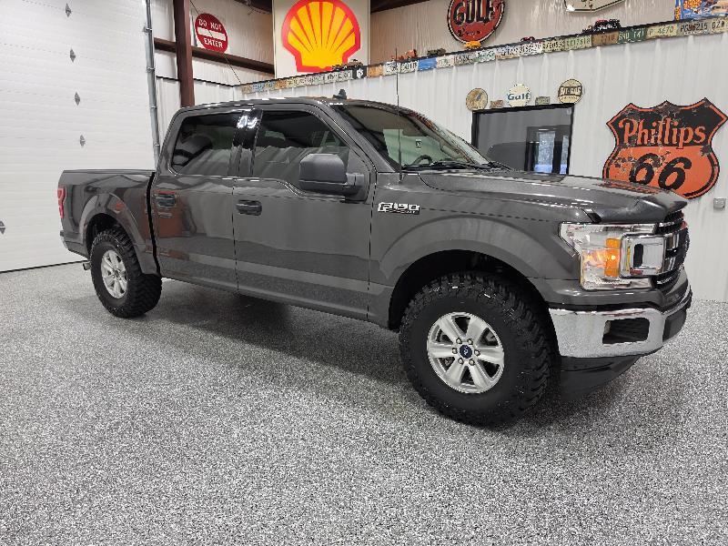 Ford F-150 2WD SuperCrew 145" XLT 2020