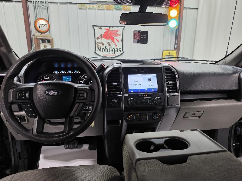 Ford F-150 2WD SuperCrew 145" XLT 2020