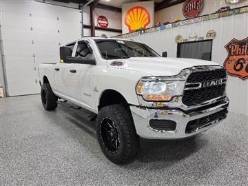 2021 RAM 2500 Tradesman 4x4 Crew Cab 6'4" Box