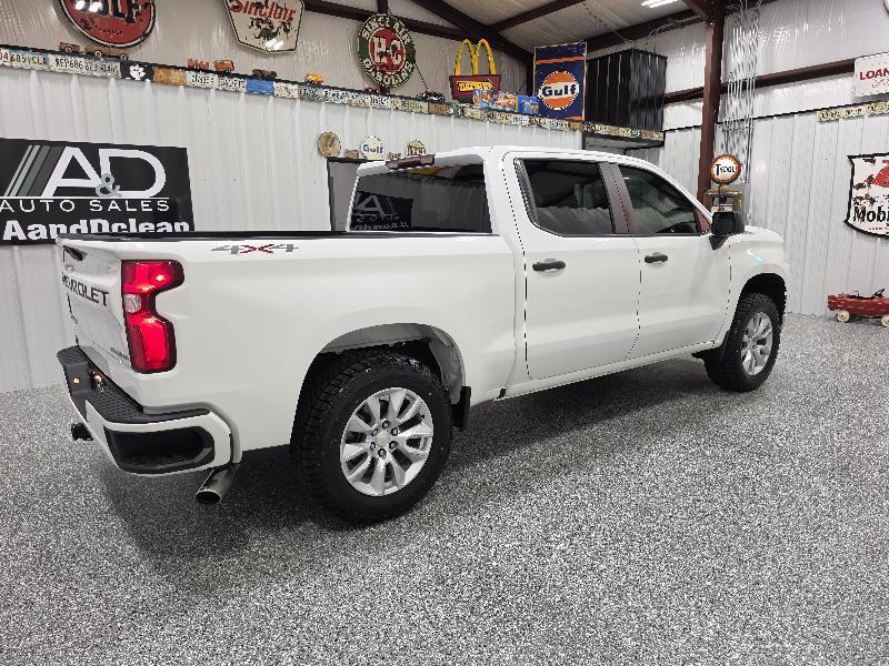 Chevrolet Silverado 1500 4WD Crew Cab 147" Custom 2020