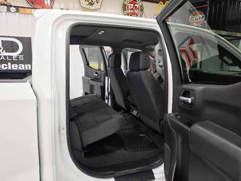 Chevrolet Silverado 1500 4WD Crew Cab 147" Custom 2020