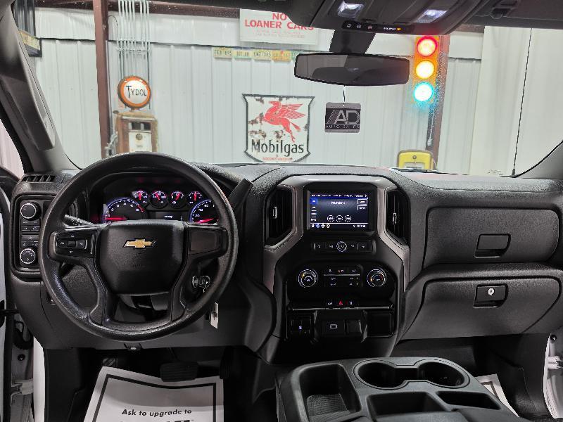 Chevrolet Silverado 1500 4WD Crew Cab 147" Custom 2020
