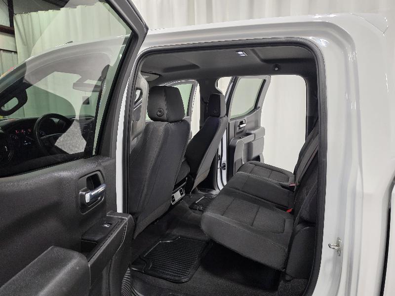 Chevrolet Silverado 1500 4WD Crew Cab 147" Custom 2020