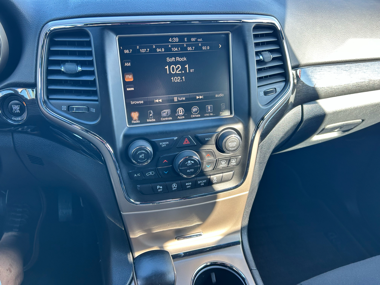 Jeep Grand Cherokee 4WD 4dr 75th Anniversary 2016 Jeep Grand Cherokee 4WD 4dr 75th Anniversary 2016