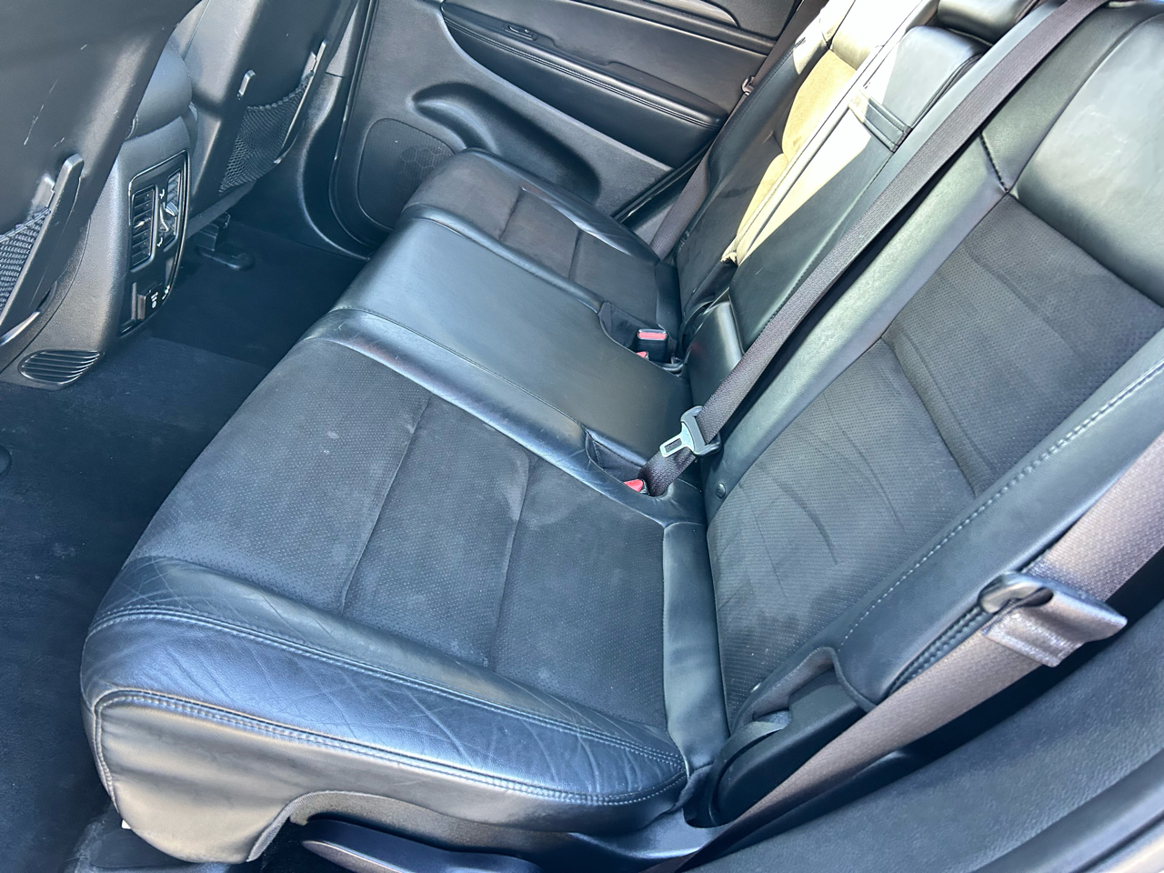 Jeep Grand Cherokee Laredo X 4x2 2021 Jeep Grand Cherokee Laredo X 4x2 2021
