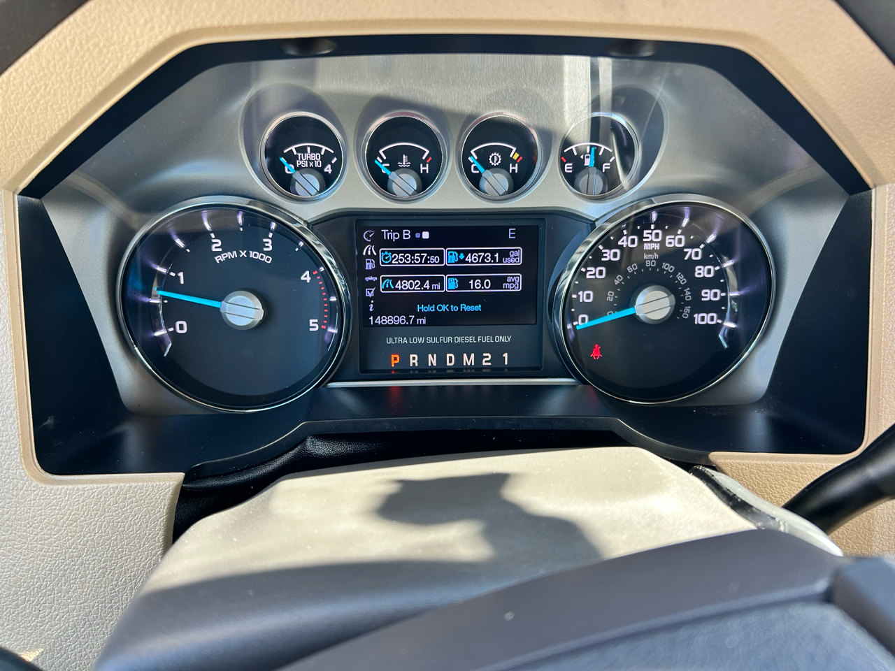 Ford Super Duty F-250 SRW 4WD Crew Cab 156" Platinum 2013 Ford Super Duty F-250 SRW 4WD Crew Cab 156" Platinum 2013