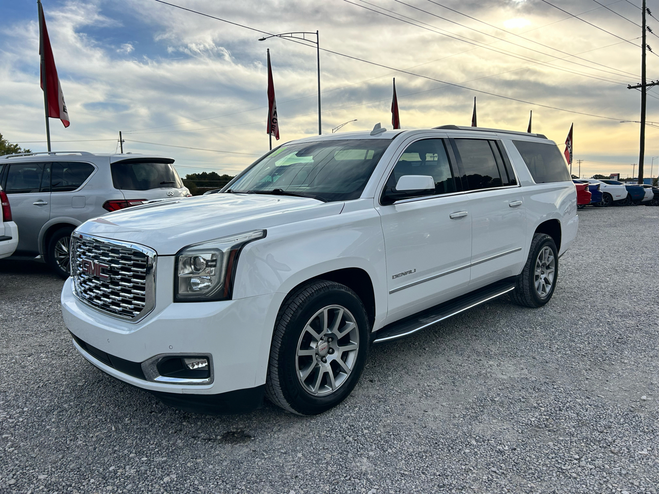 GMC Yukon XL 2WD 4dr Denali 2019 GMC Yukon XL 2WD 4dr Denali 2019
