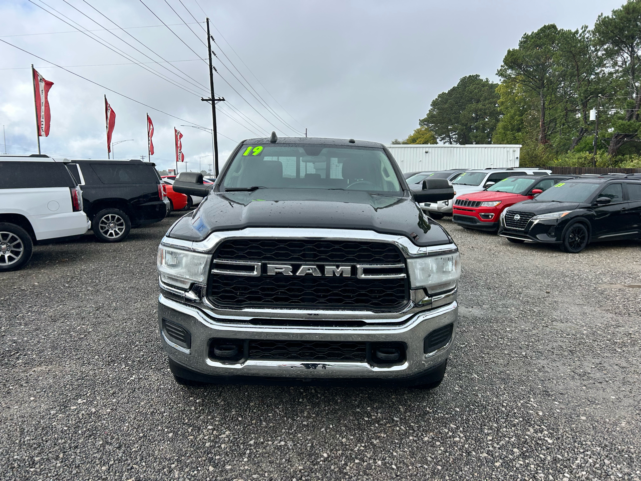 RAM 2500 Tradesman 4x4 Crew Cab 8' Box 2019 RAM 2500 Tradesman 4x4 Crew Cab 8' Box 2019