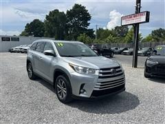 2019 Toyota Highlander 