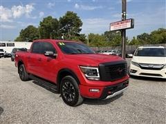 2021 Nissan Titan 