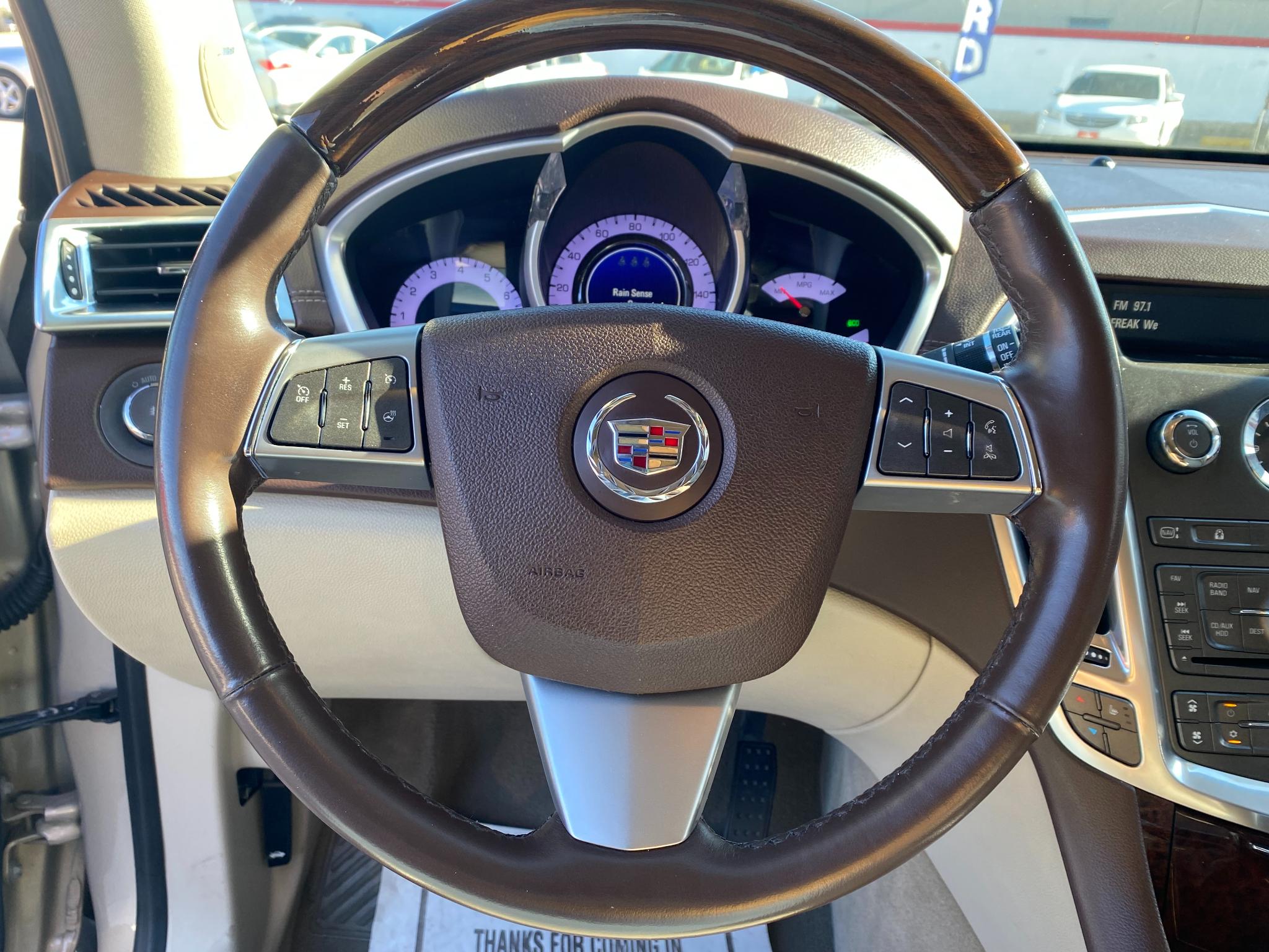 Cadillac SRX FWD 4dr Performance Collection 2012