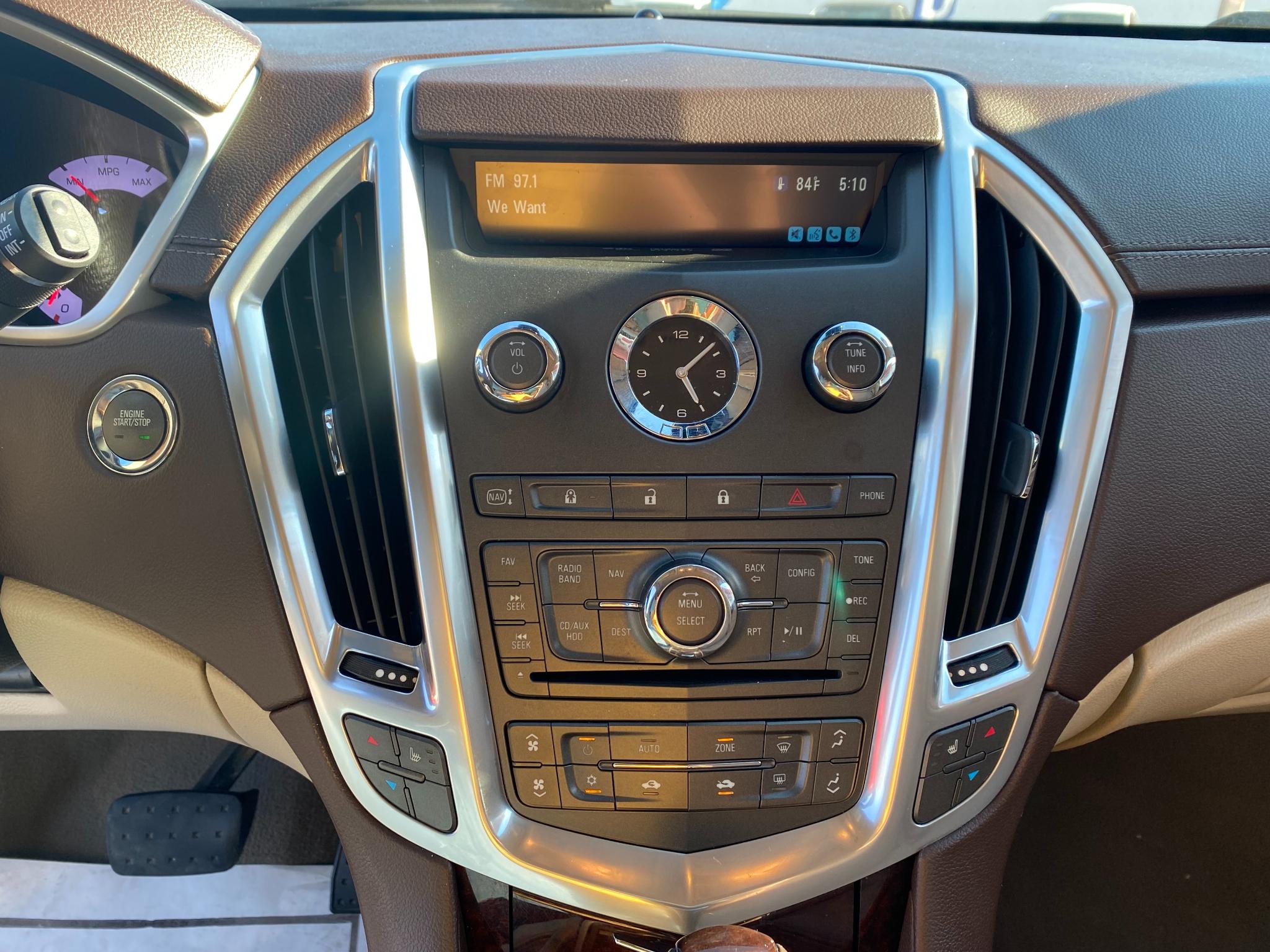 Cadillac SRX FWD 4dr Performance Collection 2012