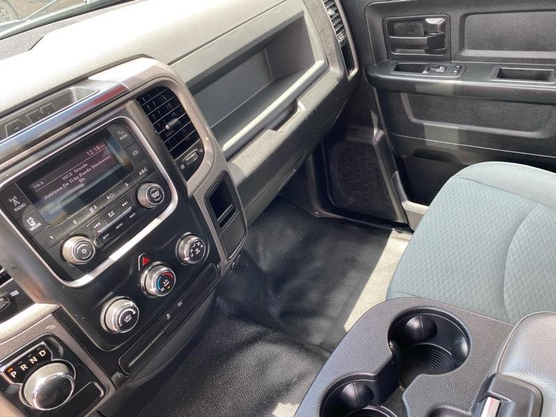 RAM 1500 2WD Crew Cab 140.5" Tradesman 2018