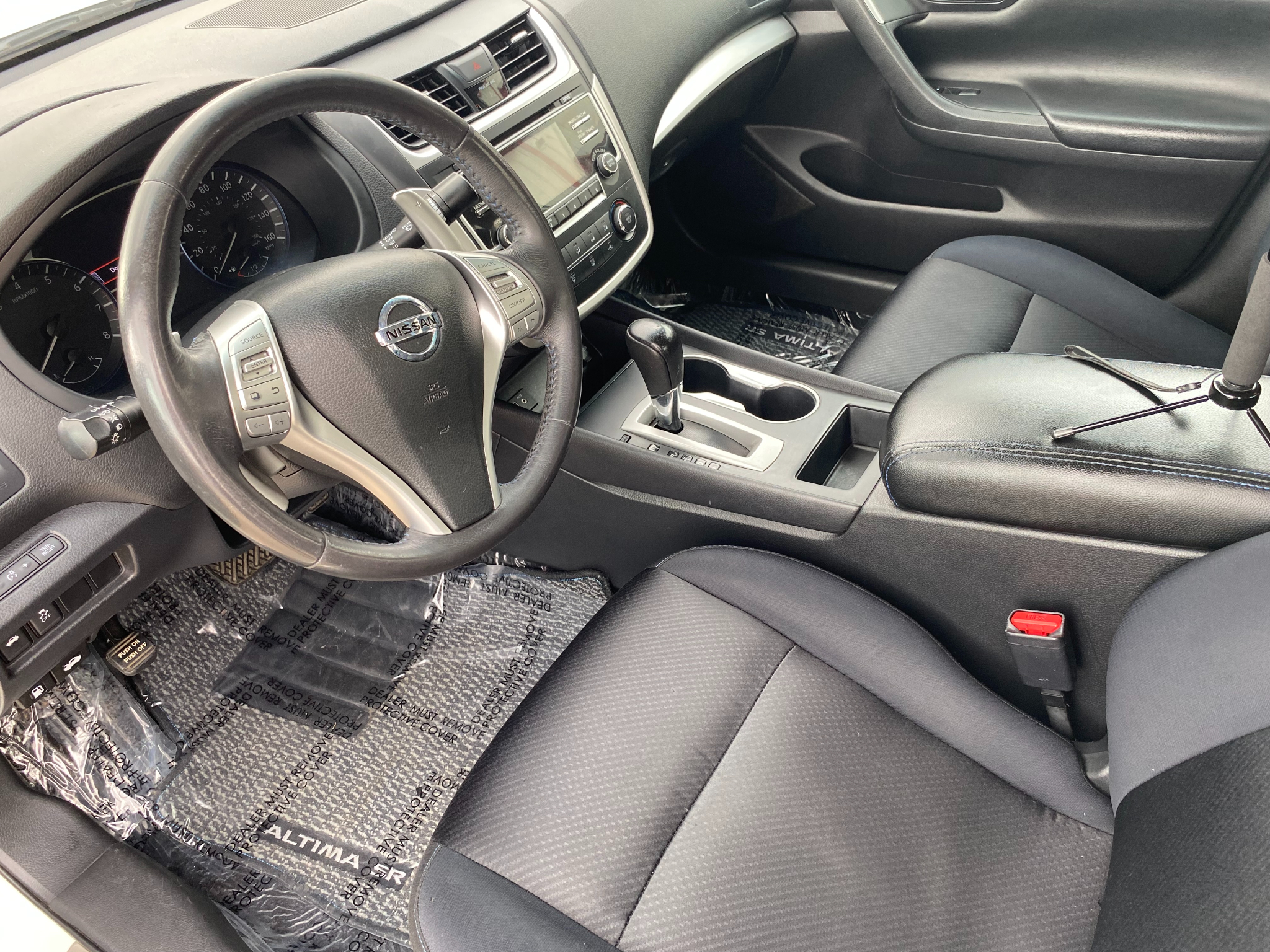 Nissan Altima 3.5 SR Sedan 2017 Nissan Altima 3.5 SR Sedan 2017