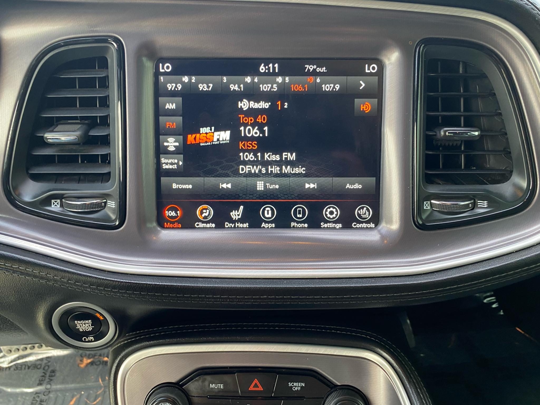 Dodge Challenger SXT RWD 2020