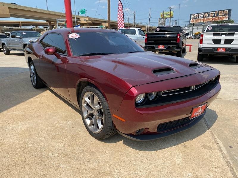 Dodge Challenger SXT RWD 2020