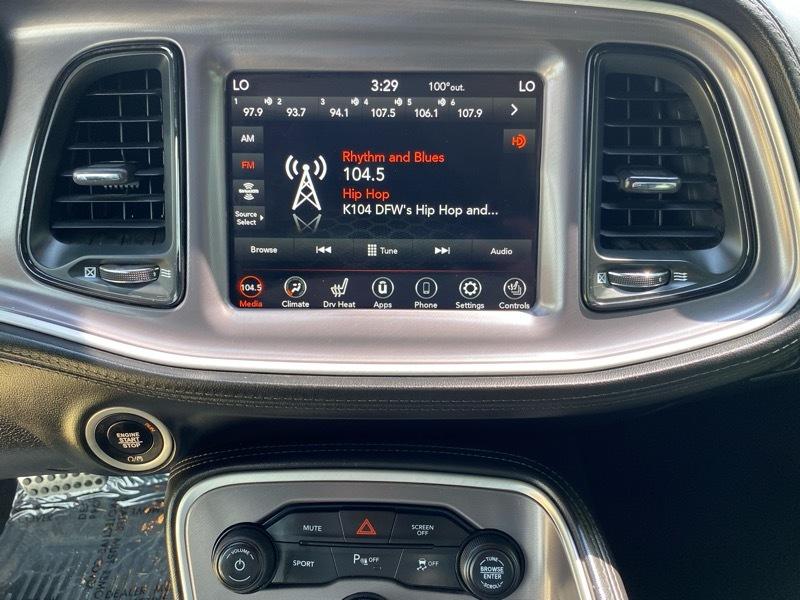 Dodge Challenger SXT RWD 2020