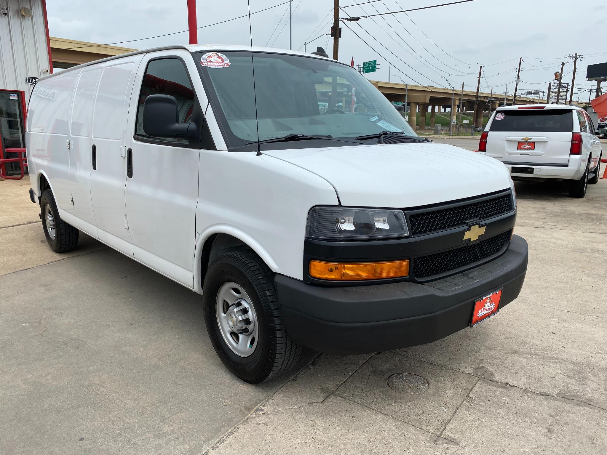 Chevrolet Express Cargo Van RWD 2500 135" 2021