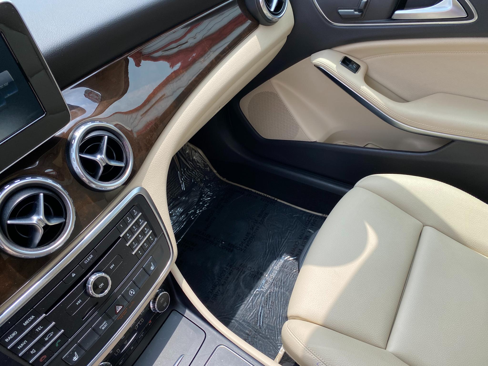 Mercedes-Benz GLA GLA 250 SUV 2017