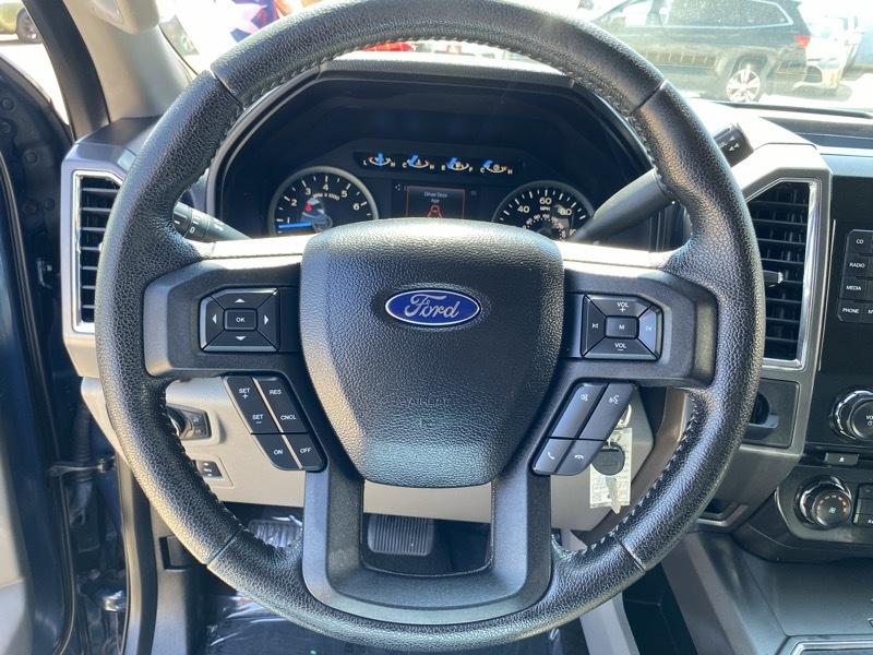 Ford F-150 2WD SuperCrew 145" XLT 2016