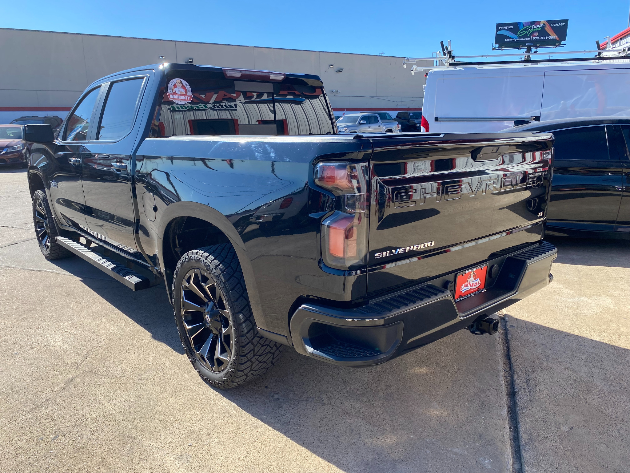 Chevrolet Silverado 1500 2WD Crew Cab 147" LT 2021