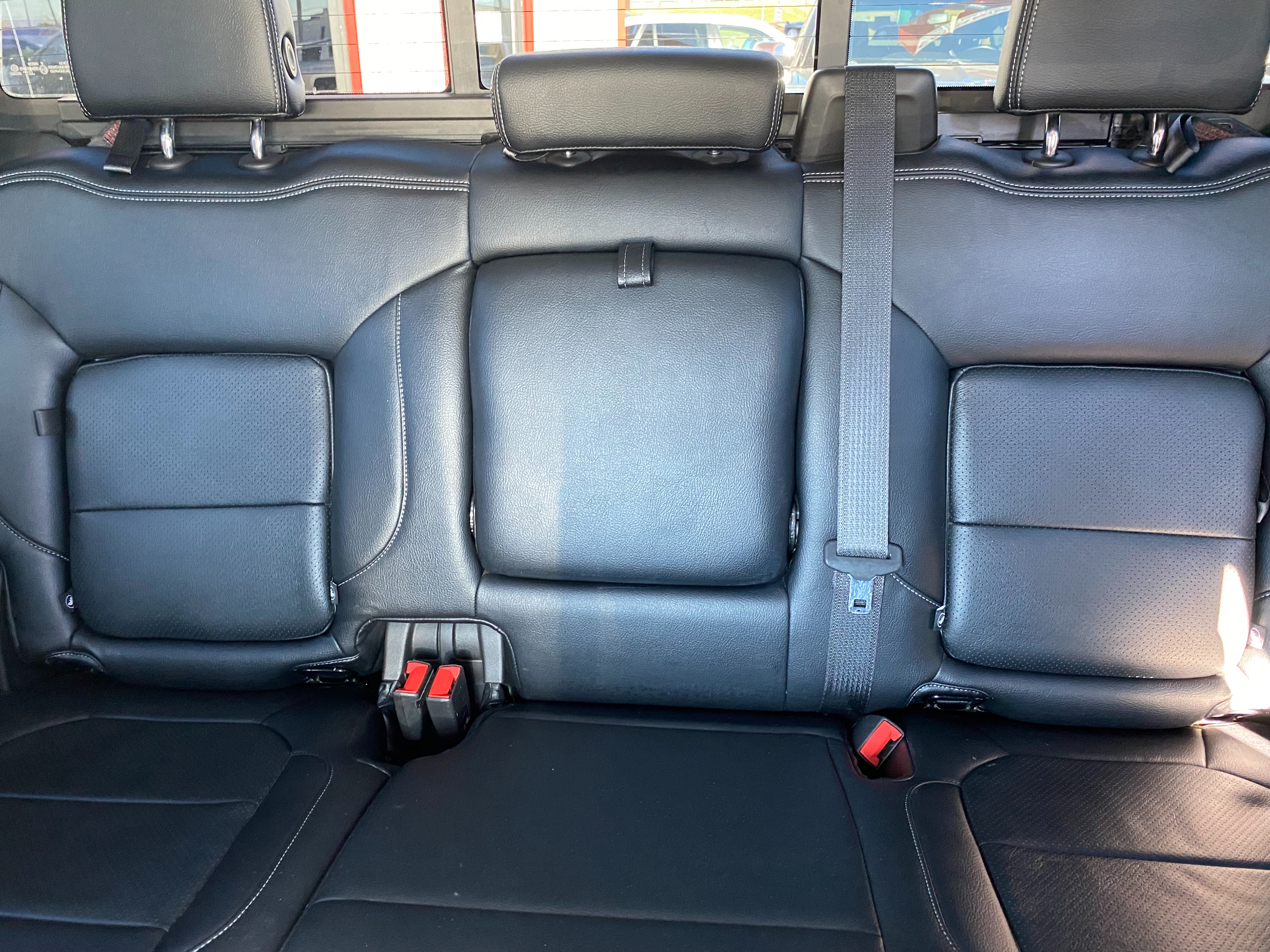 Chevrolet Silverado 1500 2WD Crew Cab 147" LT 2021