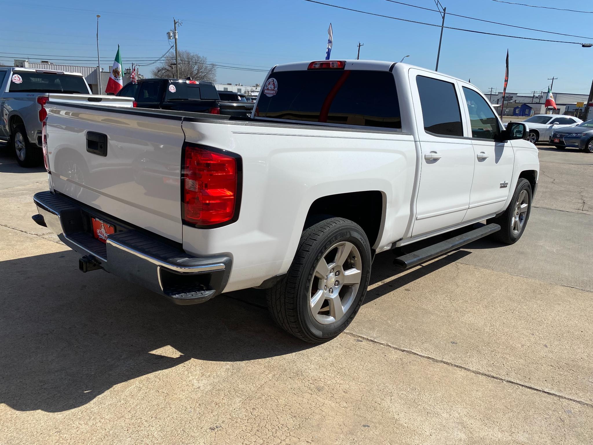 Chevrolet Silverado 1500 2WD Crew Cab 143.5" LT w/1LT 2017