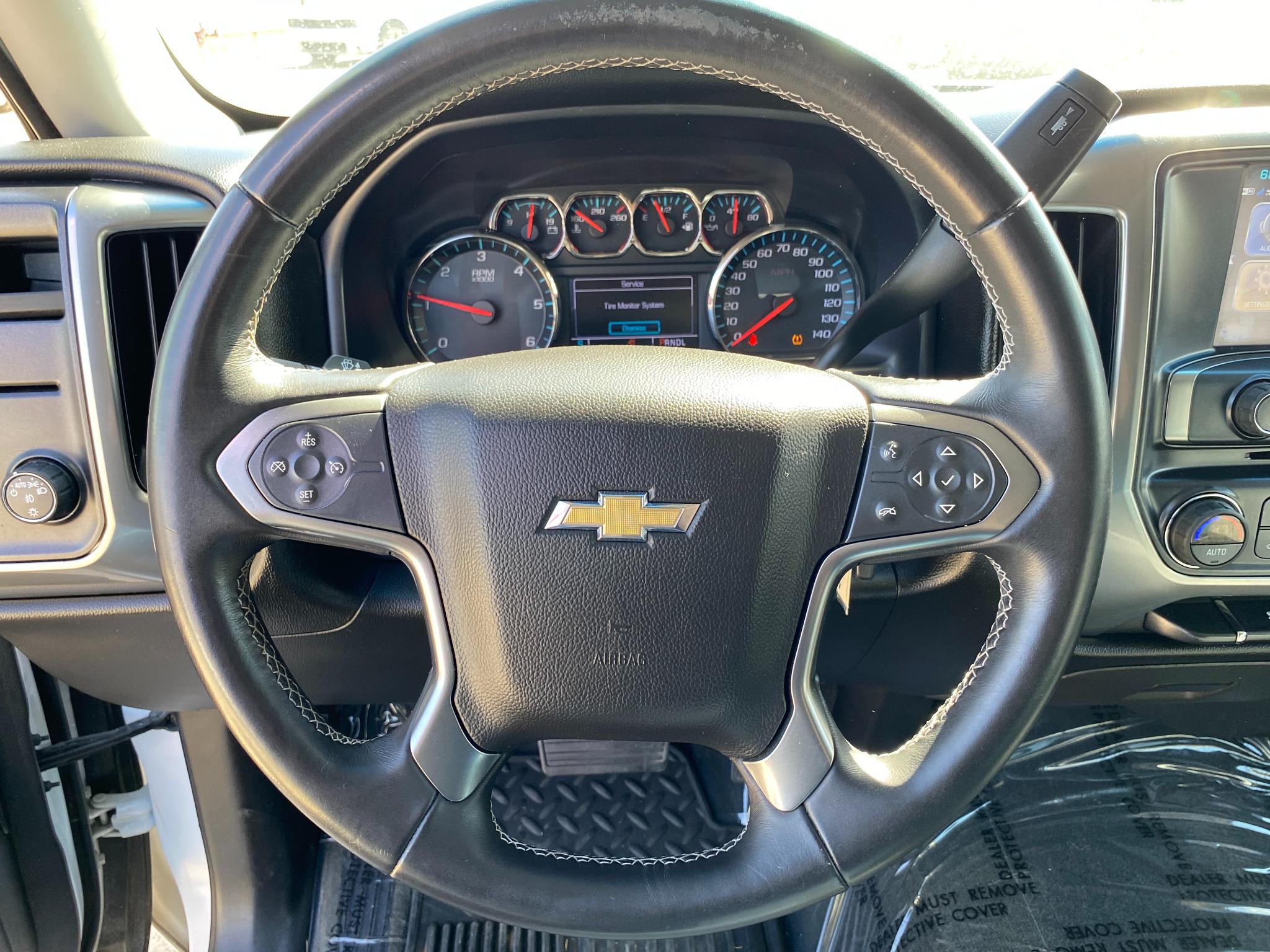 Chevrolet Silverado 1500 2WD Crew Cab 143.5" LT w/1LT 2017