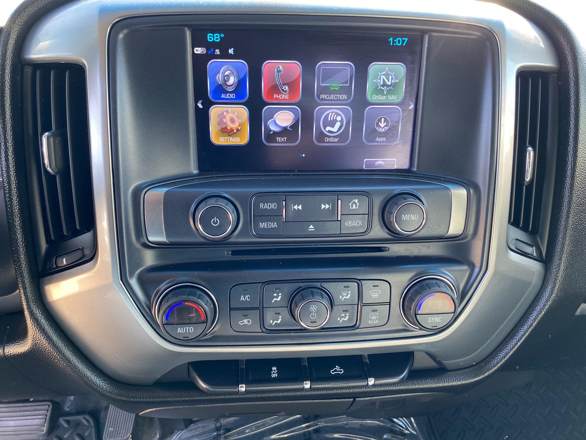 Chevrolet Silverado 1500 2WD Crew Cab 143.5" LT w/1LT 2017