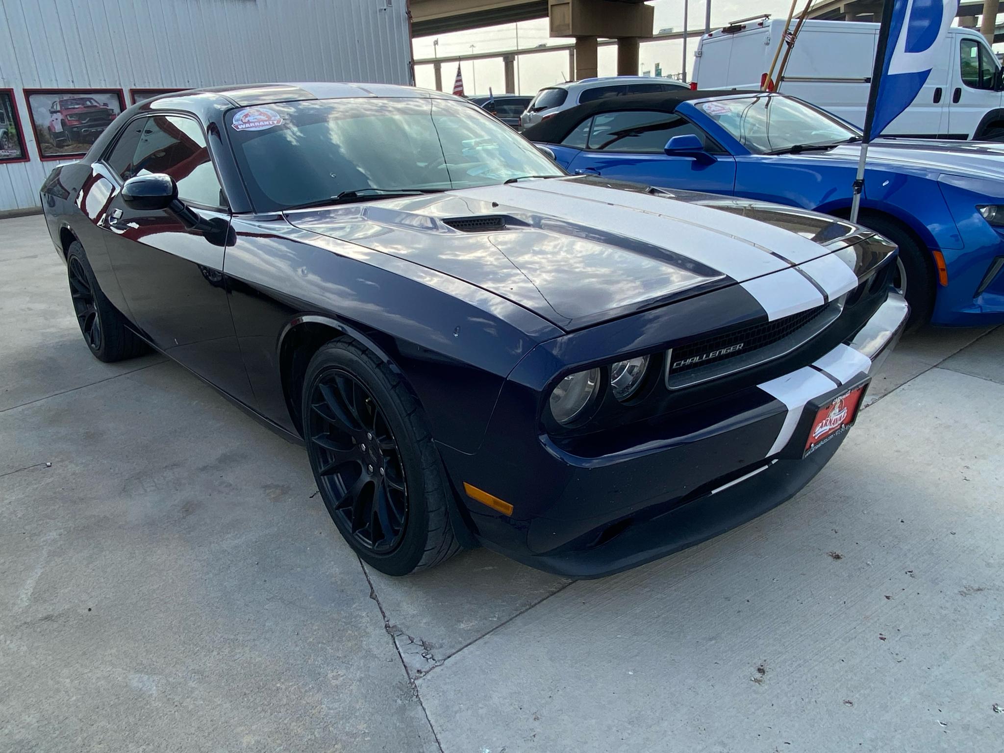 Dodge Challenger 2dr Cpe SXT 2012
