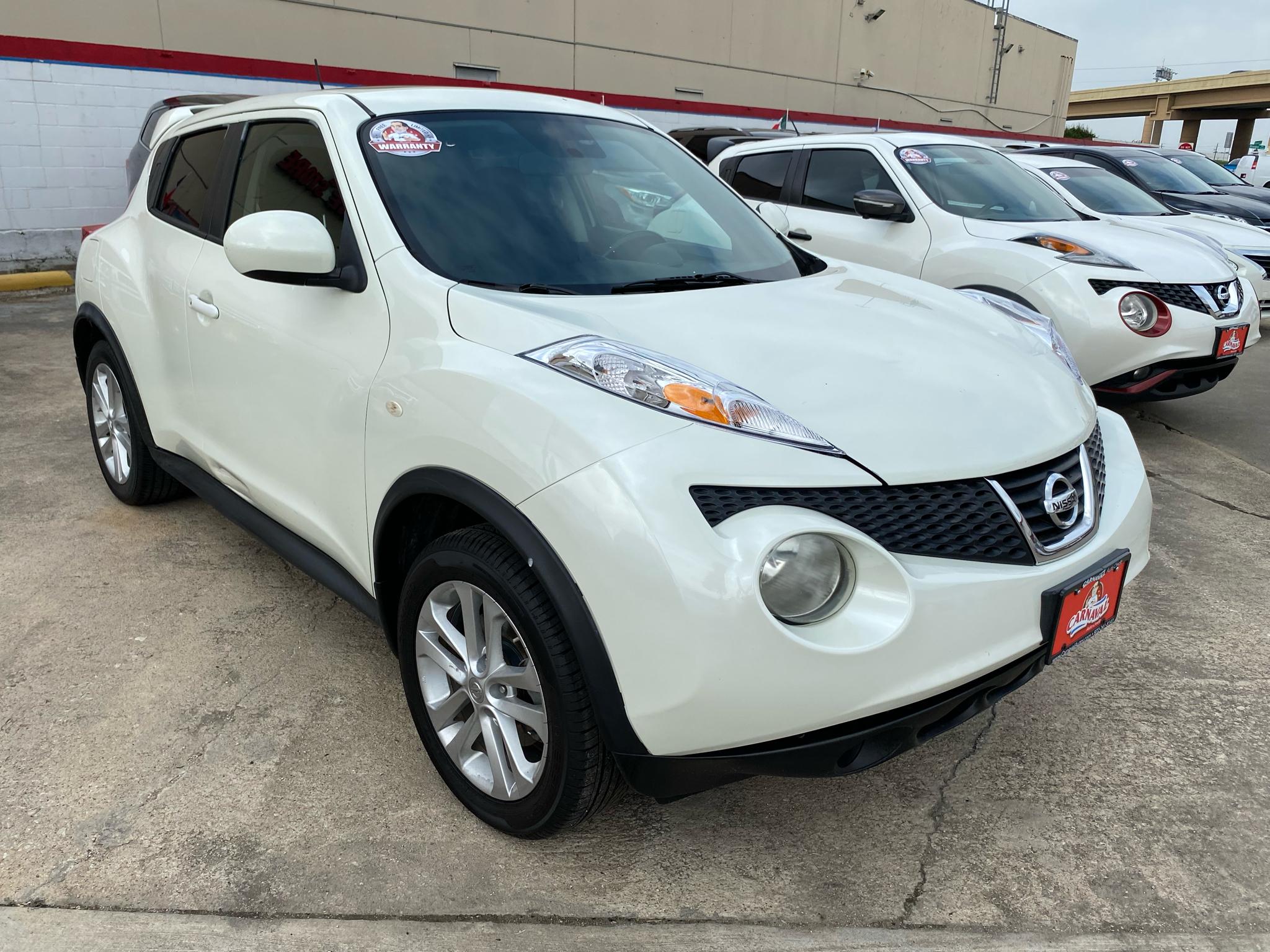 Nissan Juke 5dr Wgn I4 CVT SV FWD 2011