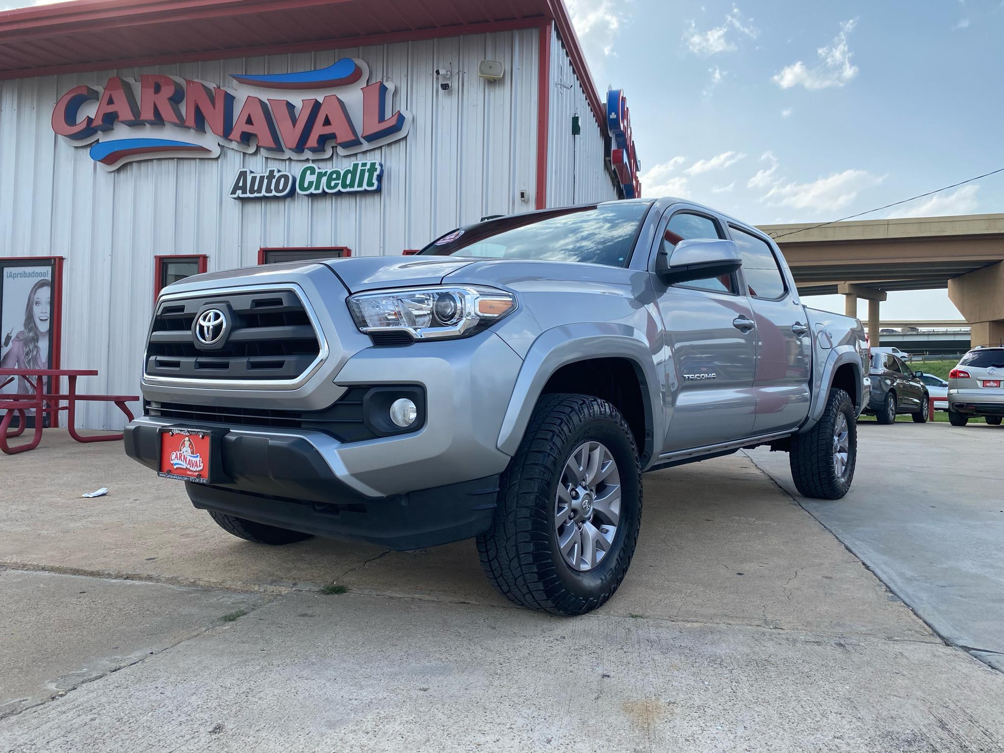 Toyota Tacoma TRD Off Road Double Cab 5' Bed V6 4x2 AT (Natl) 2017