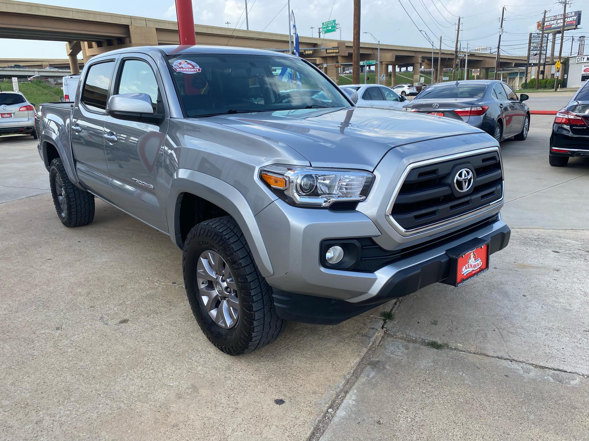 Toyota Tacoma TRD Off Road Double Cab 5' Bed V6 4x2 AT (Natl) 2017
