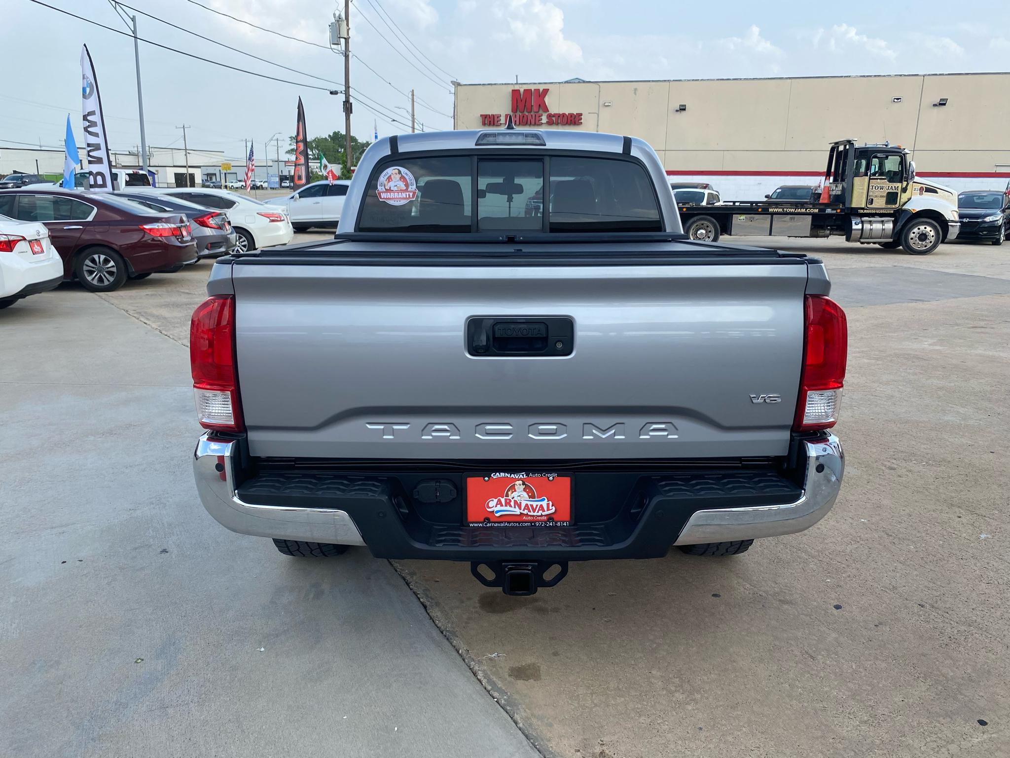 Toyota Tacoma TRD Off Road Double Cab 5' Bed V6 4x2 AT (Natl) 2017